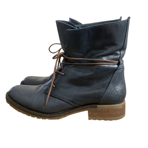 Tamaris Navy Leather Lace up Lightweight Ankle Boots SZ 39 / 7.5